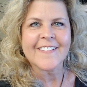 Meet your Posher, Mikele